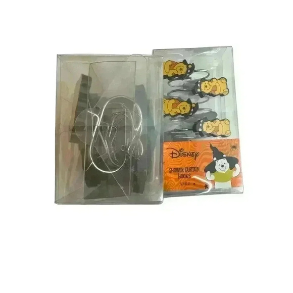 Disney Halloween Winnie the Pooh Shower Curtain Hooks Set of 12 New in Box - Picture 2 of 2